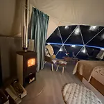 Glamping Geodome *