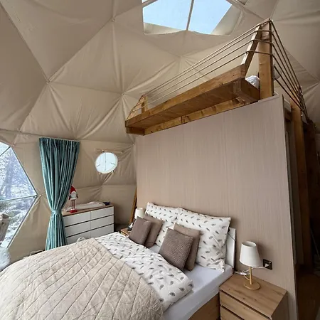 Glamping Geodome * Horní Blatná