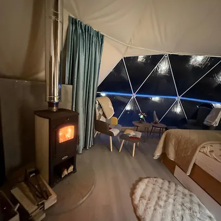 Glamping Geodome *