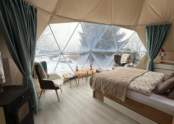 Glamping Geodome Luxuszelt Horní Blatná